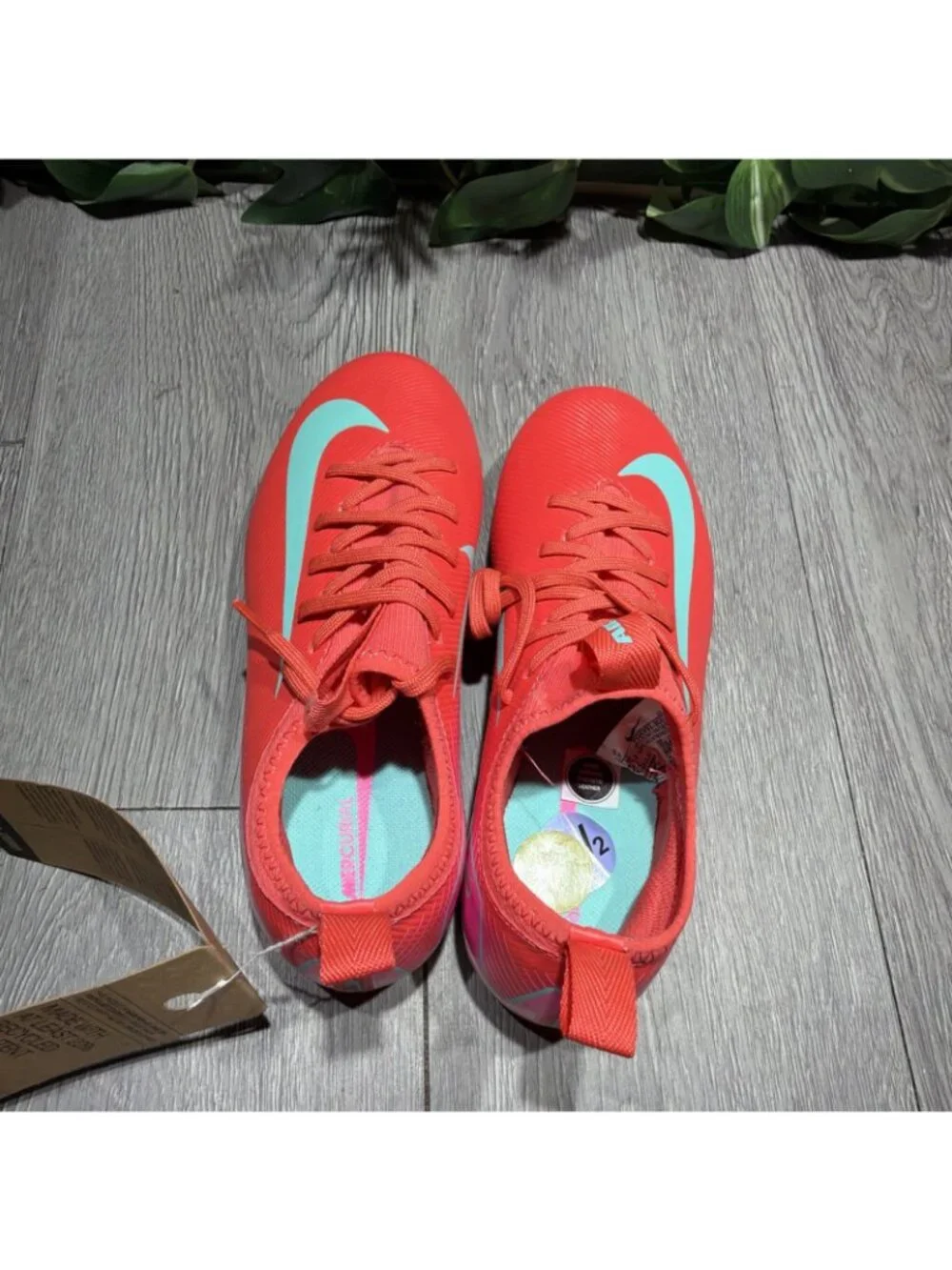 Nike Jr Zoom Vapor 16 Academy FG/MG. FQ8392-800. Size 1.5 Y